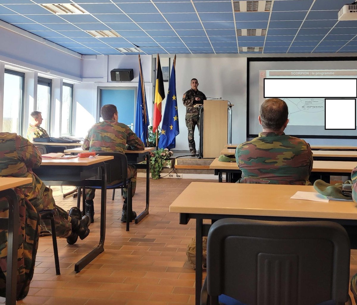 COM_ECIA's tweet photo. [SCORPIONXII] En vue de sa prochaine expérimentation doctrinale et dans le cadre du partenariat #CaMo, une délégation du LCS (#DEPCIA, #FECS) s'est rendue en Belgique pour acculturer le bataillon de chasseurs ardennais à la doctrine #SCORPION.
Étape 2 👉Session Formation Scorpion https://t.co/mP41CZV12Y