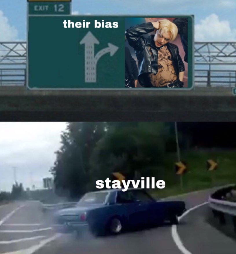 SKIZL0VR's tweet photo. stayville right now https://t.co/TR8OYr5WR4