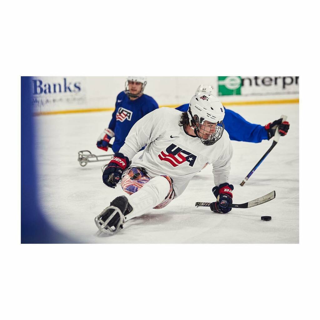 Congratulations to Team USA on winning another gold medal at this years Paralympic Games, beating Canada 5-0. I got to spend three days with them during their training camp and it turned out to be one of my favorites shots of all time.  #WinterParalympics #usahockey #TeamUSA…