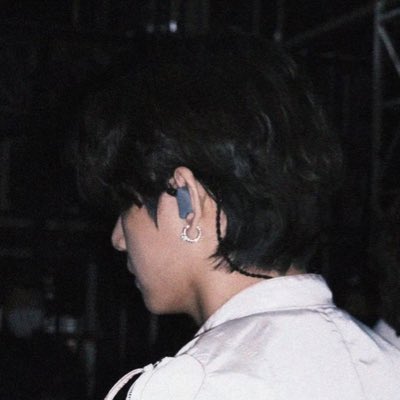 hob1uns's tweet photo. what have i done #NewProfilePic https://t.co/JeBpED1enP