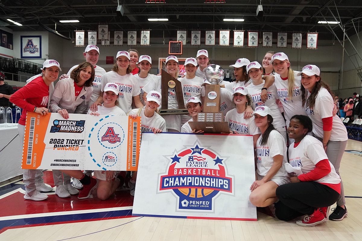 naflores22's tweet photo. The Universe gave us as many chances as we needed to get here. It wasnโt always pretty, and man oh man was the process painful at times with plenty of tears. But we all agreed on 1 thing: at the end, it would all be worth it.
Ann Arbor here we come!
#PLChamps #Dancin #NCAABound https://t.co/MPxmz3k3tn