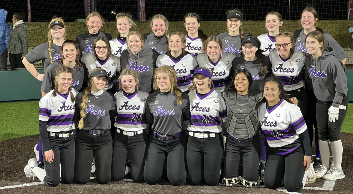 05 Aces (Mid-MO) and 07 Aces (Mid-MO) finished 1st and 2nd on Sunday in the 16 Open division at Macks Creek in the St Pats at the Park event. Great day to be outside and be with our Aces Family.