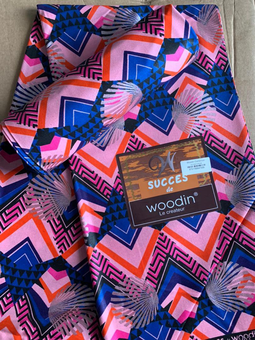 Lady_Fiel's tweet photo. Donc de toute ma TL, il nya que tonton @DitamouPaul qui a acheté un pagne à l’occasion du 8 Mars?🙃
Pardon sauvez l’honneur ooh, Mars n’est pas encore fini. 

✨Woodin : 20.000F - 6yards 
Bogolan : 23.000F - 6Yards 

➡️ Disponible à @WoodinCameroun, Akwa face La Falaise. 
1/4 https://t.co/J9IoPM2OG2