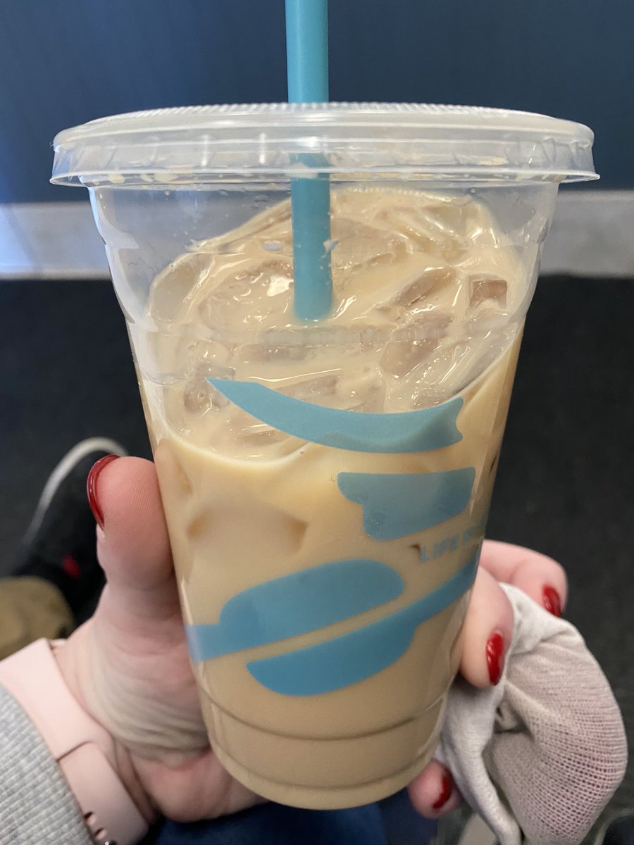 DevinCoons's tweet photo. Shout out to @cariboucoffee! Saturday morning I ran and got a coffee. I didn’t even have a sip before it was knocked off the counter. 😩😱😤😫 Went back to Caribou, told them they aren’t having Deja vu and explained what happened! They replaced it - on them! 🤩🥰 #alwaysiced https://t.co/5Qc9bbQWJS