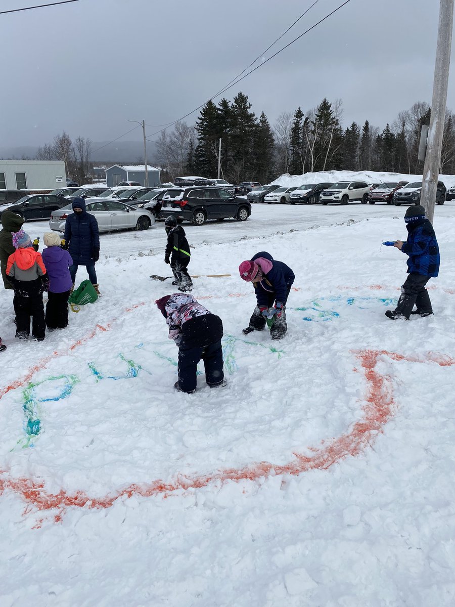 VickiQuinton's tweet photo. Enjoying word work in the snow with Mrs. Q’s twos @SchoolSportsNL #DartOutdoors @pasadenaelem https://t.co/OcitAyg02P