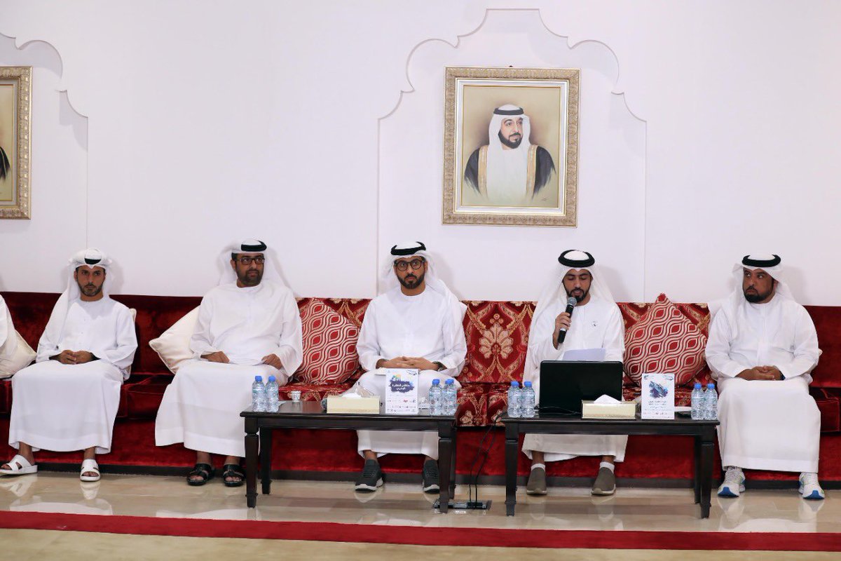 ملتقى #الظفرة البحري يسلط الضوء على فعاليات ‘#مهرجان_الظفرة’ والبطولة الكبرى لصيد الكنعد والذي أقيم اليوم بمجلس محمد خلف في #أبوظبي وذلك خلال الفترة من 17 – 26 مارس الجاري، على شاطئ المغيرة في مدينة المرفأ بمنطقة الظفرة.
.
متابعة : هادي بن شملان 
#إخبارية_بوابتكم