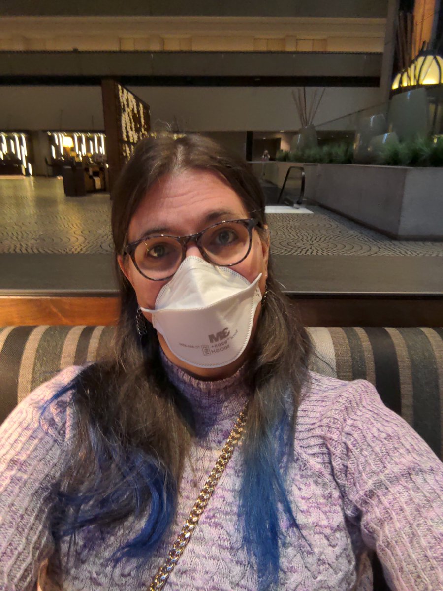 MissAmyTobey's tweet image. now that I&apos;ve had a touch of coffee, hello #srecon22! this is what I&apos;ll look like today 😁😷