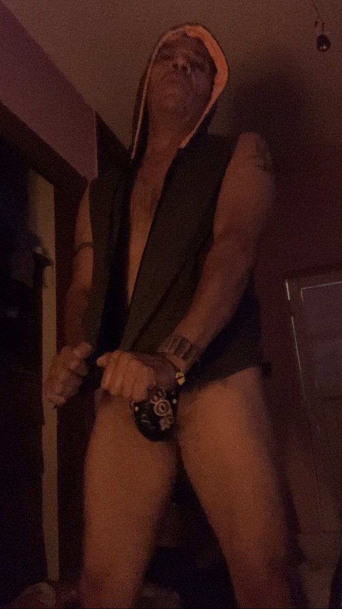 mokhgobb's tweet photo. Qué rico sería un trío con este calor primaveral.
Rt y Dm si te gustaría loquear por cam. #Fume #PapiMaduro #Precogida #BB #pnpclouds https://t.co/42wGxj0ZTC