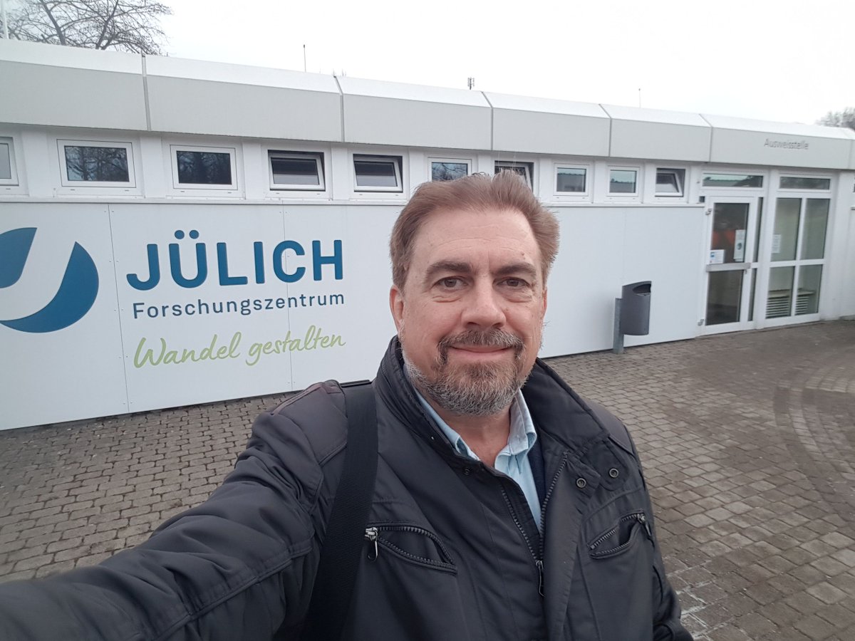 Chris Wiggins tweet media