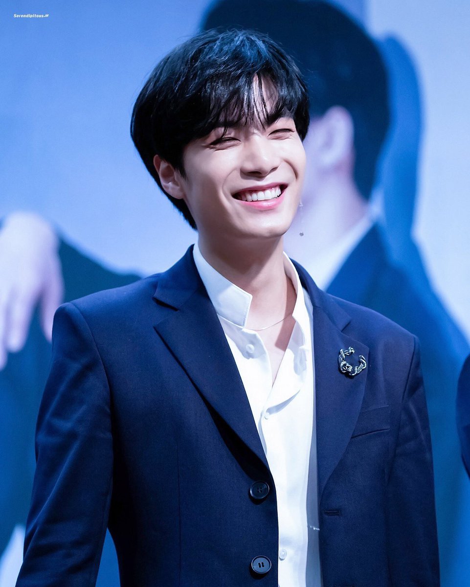 jonbeowins's tweet photo. 힝 https://t.co/WWASZwvVTs