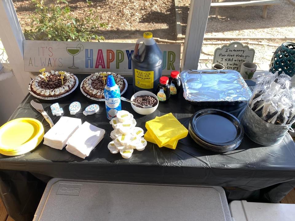 ColbyPainter32's tweet photo. Me and @sydthomp14 had our 100th Waffle House Celebration Yesterday and it was a great time with friends and family! Wanted to thank @WaffleHouse for the great service and making this one to remember! https://t.co/dlTbEDzUeC