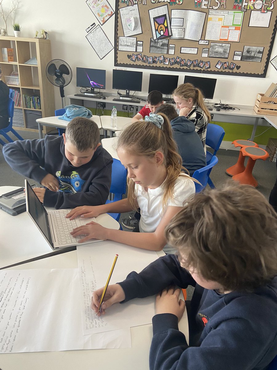ysgolyddraig's tweet photo. Our #YYDsenedd met today to plan our #YYDLearnerVoice projects #YYDeic https://t.co/ZHOihlq82M