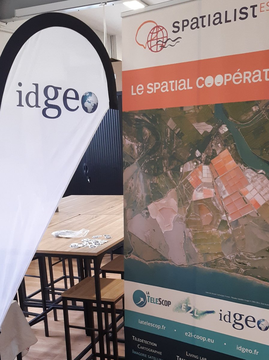 #ESS ✋Tout nouveau, tout beau le 1er kakémono de <a href="/SpatialistESS/">SpatialistESS</a> ! 

Prêt à partir avec #IDGEO et <a href="/LaTeleScop/">La TeleScop</a> au 37e congrès national des #scop et #scic les 17-18 mars à Rennes. 

Avec une belle image satellite #Pléiades pour valoriser le #spatial coopératif en région <a href="/Occitanie/">Région Occitanie</a>.