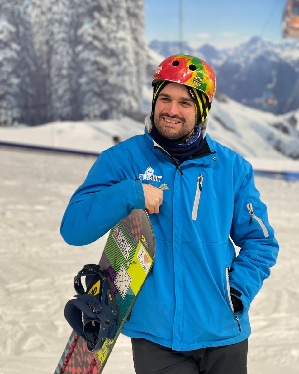 Snowbility's tweet image. Meet @MickSnowboard7 - our deaf #snowboard instructor. Communicates orally and by #BSL and makes each lesson great fun. #inclusive