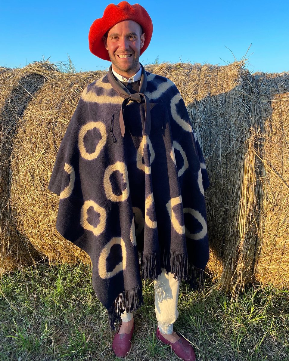 PetaccioBryan's tweet photo. “Siento orgullo de usar estas pilchas que cuentan historias, que identifican mi cultura y mi país” #campoargentino #gaucho #El Pais #argentino #foto #DialogoEsReconciliacion https://t.co/RBXuzOyobg