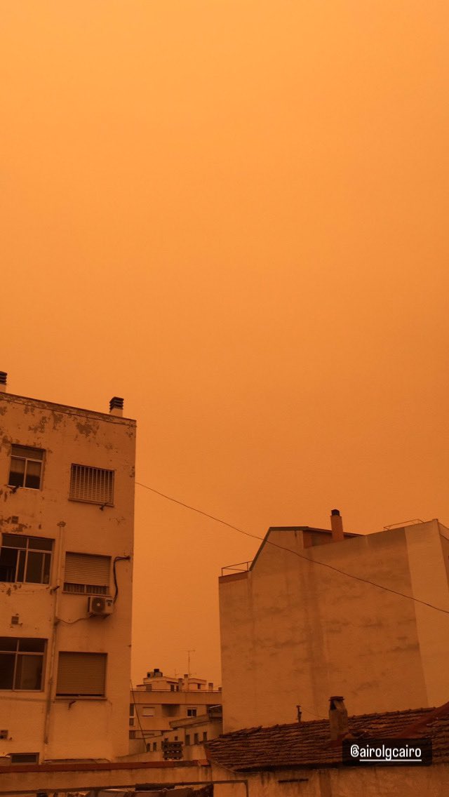 En Murcia le han activado el modo sepia al cielo.
Nos gusta llamar la atención para que sepa que si existimos.
#Murcia #QueBonitaEresMurcia