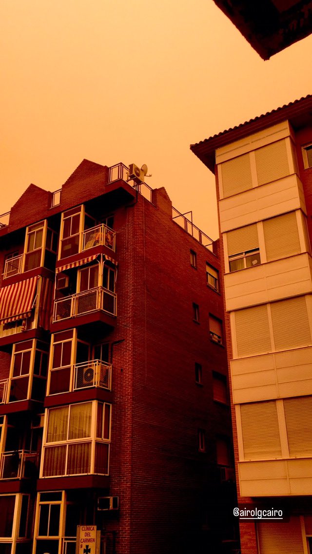 AirolgCairo's tweet photo. En Murcia le han activado el modo sepia al cielo.
Nos gusta llamar la atención para que sepa que si existimos.
#Murcia #QueBonitaEresMurcia https://t.co/xmf4E0fKj7