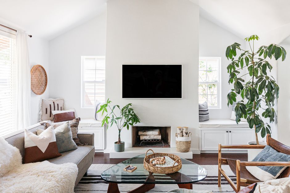 bliss_ltd's tweet photo. @BBC6Music is currently celebrating its 20th birthday. When planning a room, invisible or discreet speakers are a great investment, and can be fitted in the earlier stages of your build and buried into the walls, ceilings or floors. Enjoy. https://t.co/EUDNYxNy74