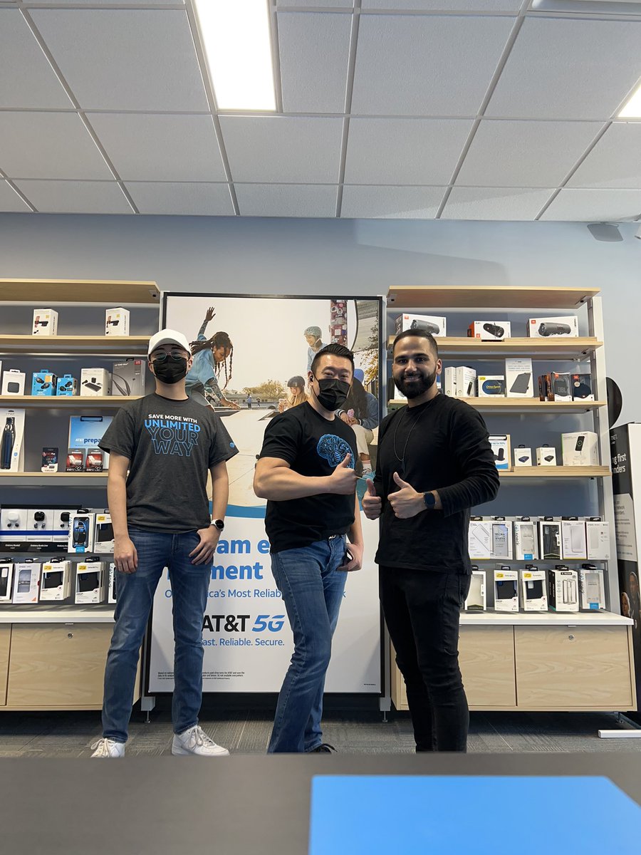 Moe Abushahla (@abushahlamoe) on Twitter photo My Yonkers Highridge Crew is always a great visit! These guys hustle communicate and love to learn!! #attbusiness #atttcob <a href="/MikeBaimba/">Michael Baimba</a> <a href="/Ang_Rutherford1/">Angela Muñiz Rutherford</a> <a href="/judy_cavalieri/">Judy Cavalieri</a> My Yonkers Highridge Crew is always a great visit! These guys hustle communicate and love to learn!! #attbusiness #atttcob <a href="/MikeBaimba/">Michael Baimba</a> <a href="/Ang_Rutherford1/">Angela Muñiz Rutherford</a> <a href="/judy_cavalieri/">Judy Cavalieri</a>