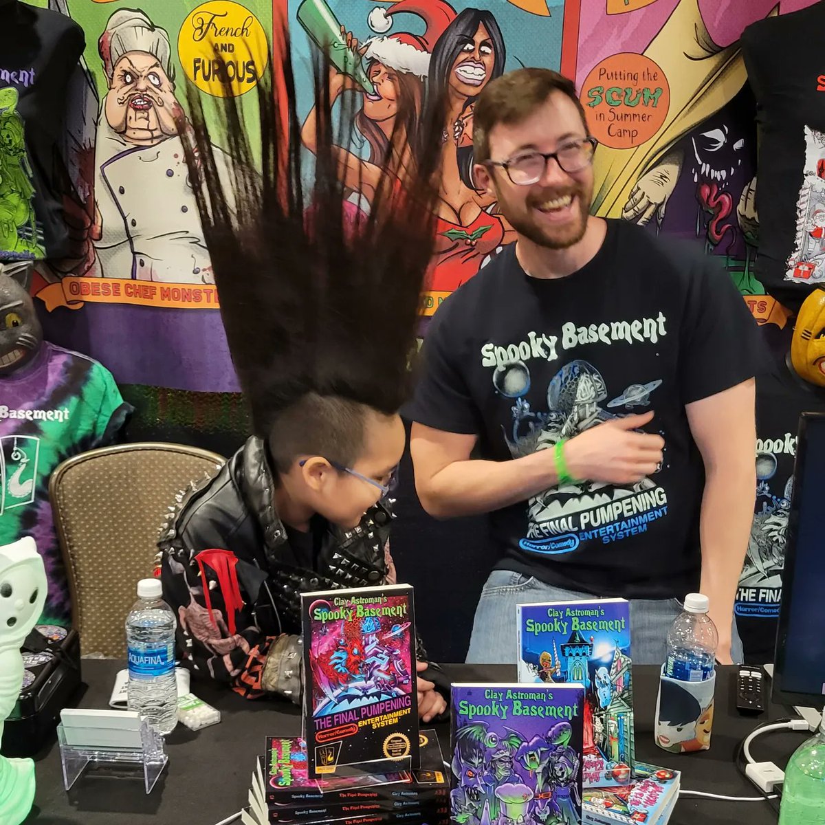 ClayAstroman's tweet photo. Ayooo, @MonsterManiaCon was a blast! It was awesome to chill with so many new and old fans/friends, especially after two years of hermitude. We're planning on coming back in August for one FINAL Spooky Basement show, so hope to see you there! πππ
#spookybasement #monstermania https://t.co/NNKFScAqFV