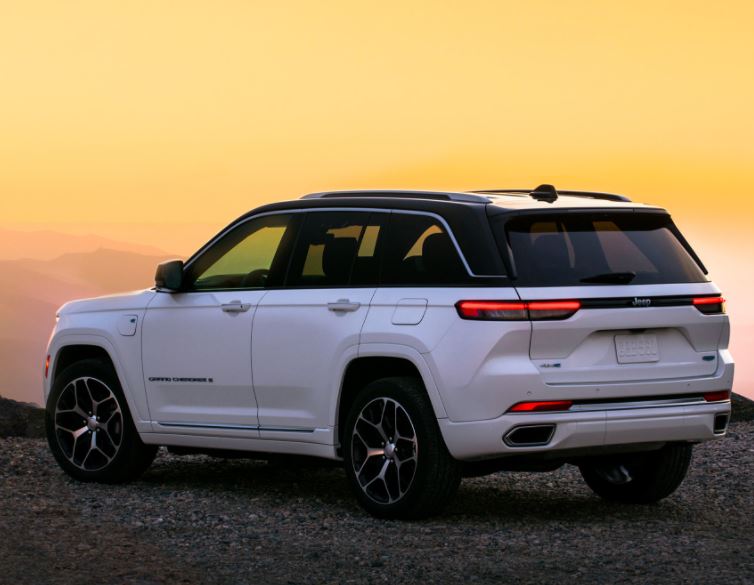 Let's just say, the future is always bright when you choose a #Jeep

📸: Jeep