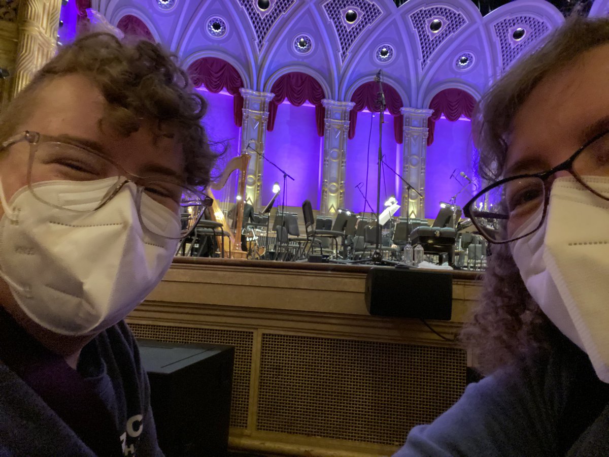 Gen_at_Heart's tweet photo. @BrentButt @stevenpage @CraigNorthey @kevinfoxcello It was indeed an epic night! Glad you enjoyed it as much as I and @carcar2110  did. 💜 https://t.co/97IuBbNRtG