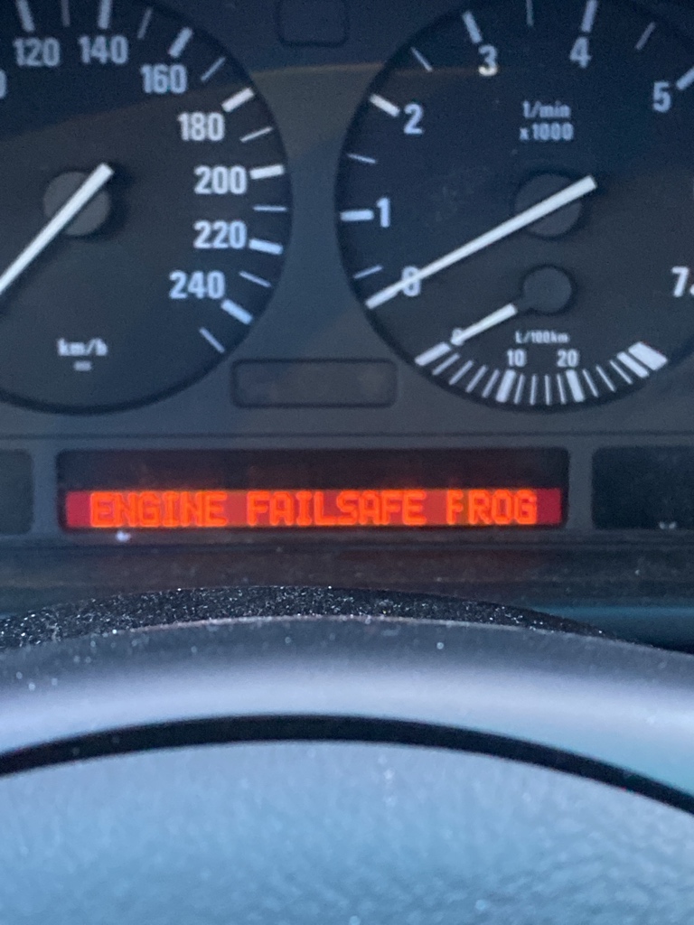 Amurrettosour's tweet photo. Fuck yeah BMW let my wallet have it 😩💦💦💦💦💦 https://t.co/dvvslA0AeU