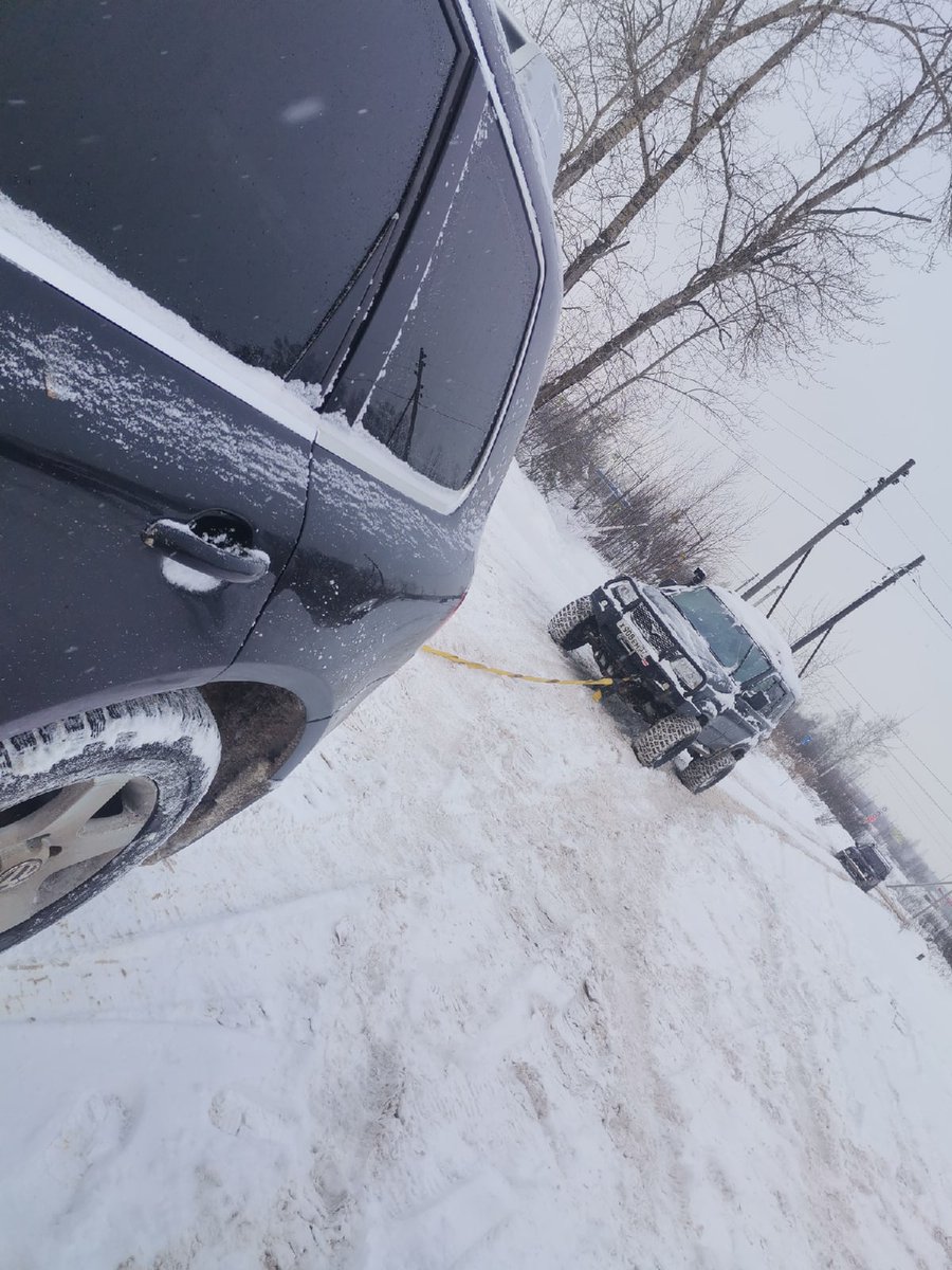 JeepAlert's tweet photo. И такое бывает 😀 https://t.co/nkbmUc75Uh