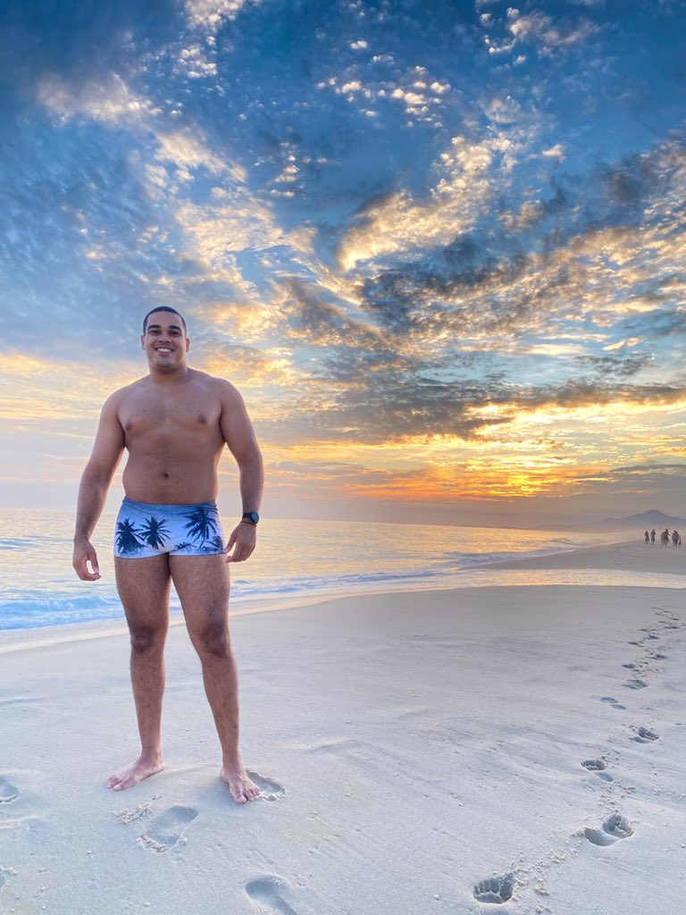 A calma e a paz, o mar é que traz.
.
.
.
.
.
.
.
.
.
.
#saquarema #saquaremabeach #sunset
#instagood #instasize #photooftheday