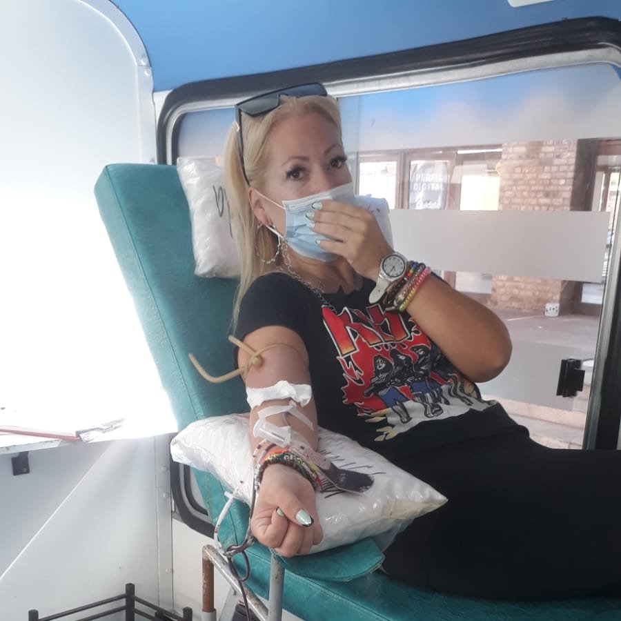 CMDCentro's tweet photo. OTRA JORNADA DE DONACIÓN ✅

Se completó una nueva fecha de donación de sangre en nuestro distrito 🩸💪
Un reconocimiento a todos los que se acercaron 👏
¡Nos volvemos a encontrar en algunas semanas! 📅
Donar salva vidas ❤

#RosarioSeCuida https://t.co/vV2pGHJ5VV