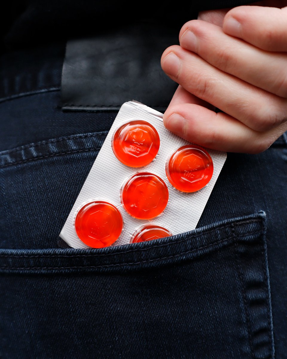 PureExtracts_CA's tweet photo. Be ready for when the moment calls or just for when you're ready to indulge 😉 Enjoy the convenience of our #PureChews blister packs; keeping your gummies fresh and ready to accommodate your on-the-go lifestyle 🙌 #pureextractscorp https://t.co/HNwolAATfX