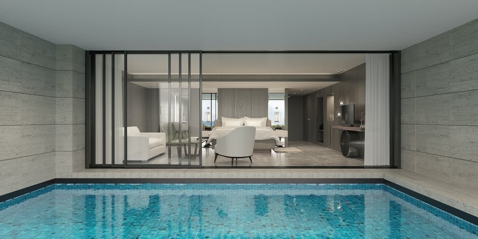 Did you know that renters insurance covers hotel stays? It's true. Read all about this here! ➡️  ow.ly/BO8l50I0n6N #Insurance #Renters #Rent #Hotels 🏢