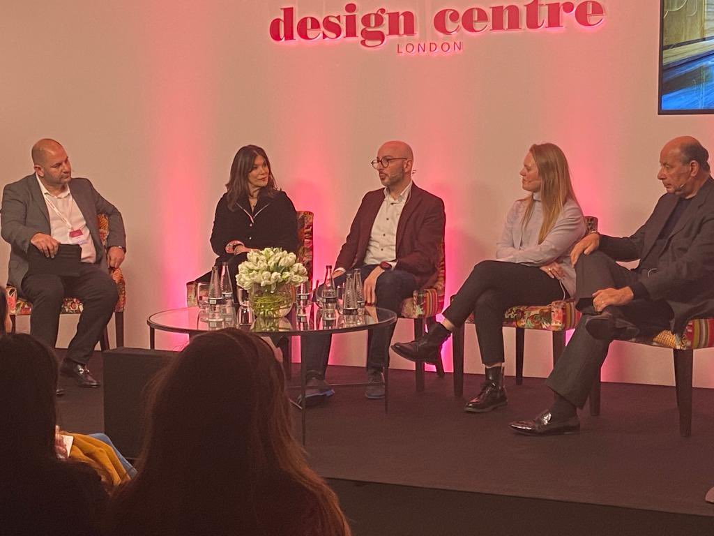 DesignCentreCH's tweet photo. “What I focus on is the guest’s experience. It’s all about how it makes you feel” says @accorgroup’s Federico Toresi, speaking as part of a London-hospitality-focused #ConversationsInDesign at #LDW22AtDCCH https://t.co/9MAIH7Ffdg