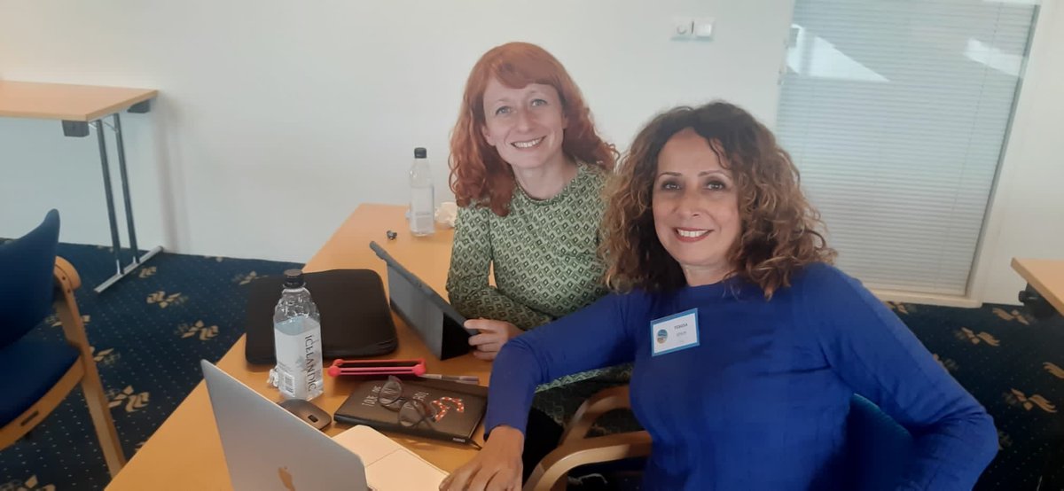 Mobility en Islandia. Day 1.Today we have learned about the key competences for the 21st century and the Icelandic National Curriculum. #CLFutureClassroom <a href="/CeipAraya/">CEIP Araya</a> <a href="/cepsantacruz/">CEP Santa Cruz de Tenerife</a> @EducacionCan