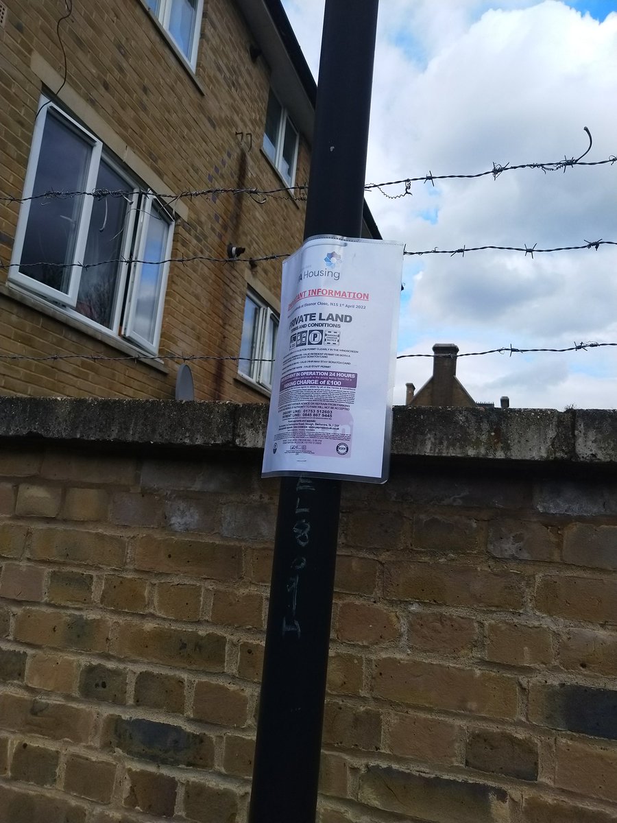 KayodeatPA's tweet photo. Spend the day hanging parking enforcement postals and hand delivering parking consultation letters at Eleanor close N15 4HU #teampurple #AndrewHitchcock @pa_housing https://t.co/Vu75CFSwS6