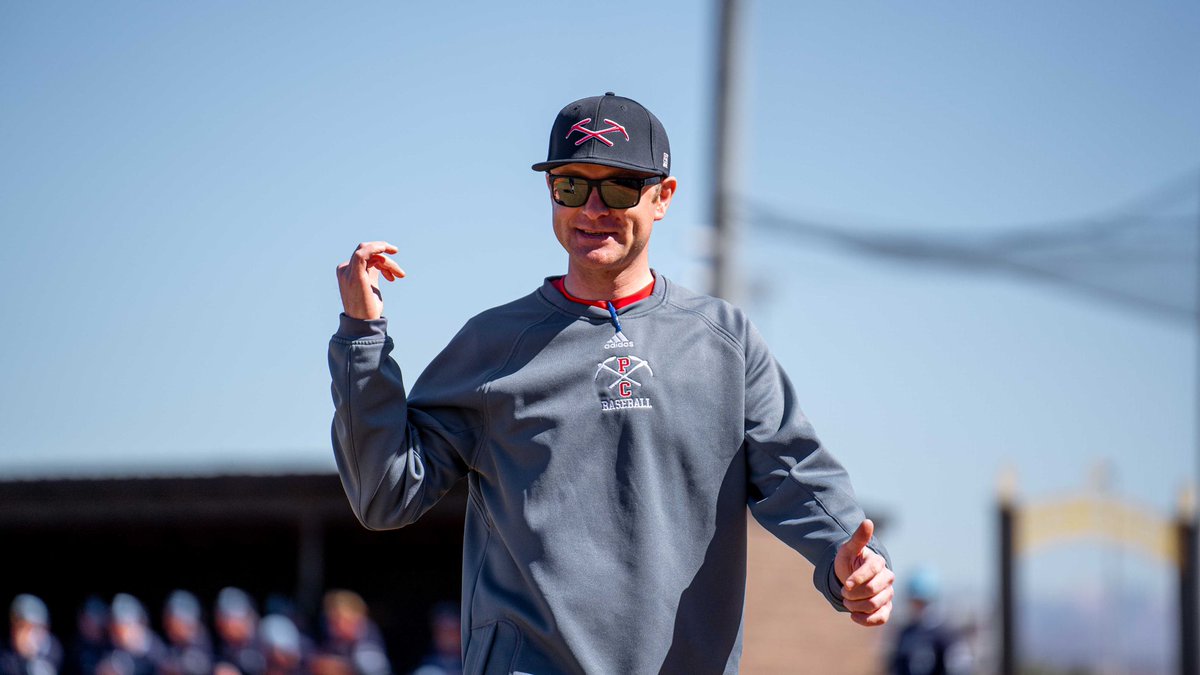 cwillyj_10's tweet photo. Coach Feasler: likely talking trash on the umpire’s strike zone https://t.co/2nt1cI2diO