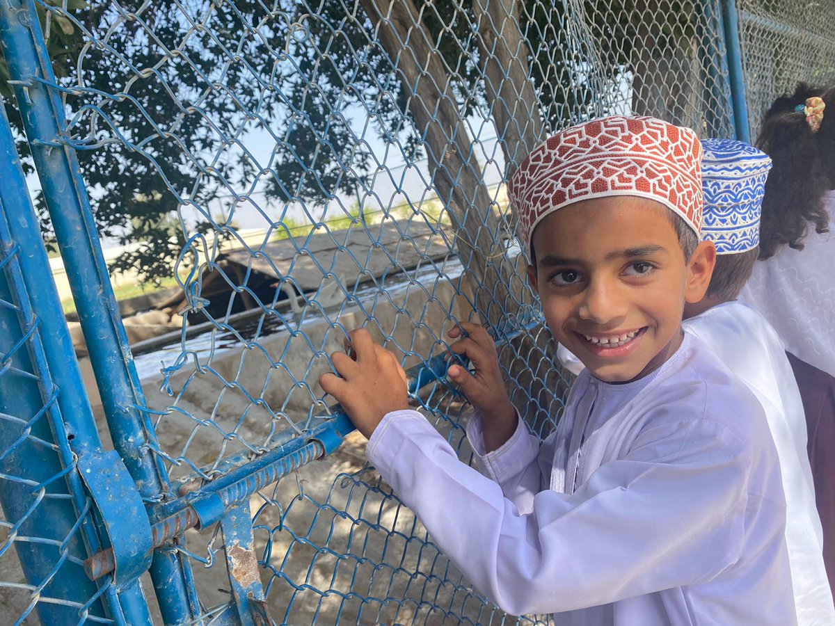 نفذت الاستاذة خولة والهاشمي والاستاذة حسينة الهاشمي 
رحلة مدرسية ترفيهيه إلى حديقة الحيونات وحديقة الكامل 
تكريماً لطلبة الصف الاول /1 والصف الأول/2 
لتفعيلهم دفاتر القراءة خلال إجازة منتصف الفصل.