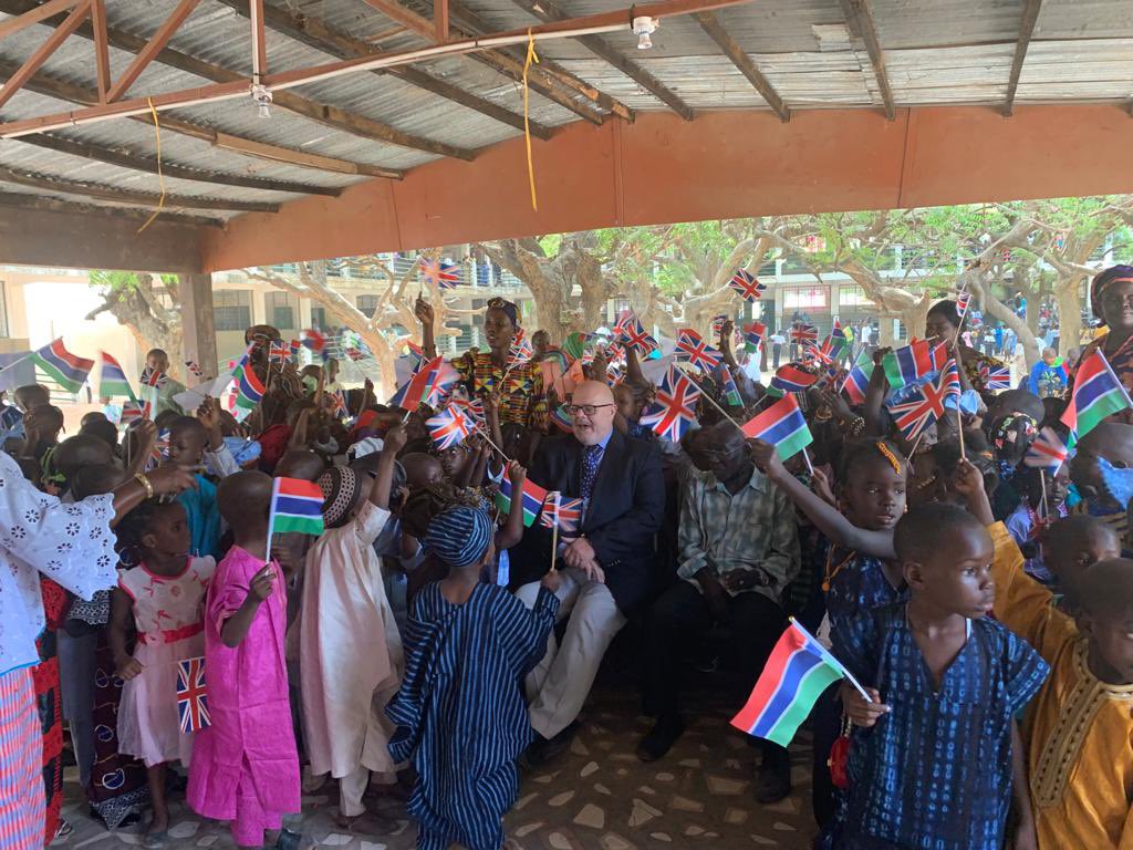 UKinTheGambia's tweet photo. To mark #Commonwealth Day, @DBelgroveFCDO visited one of the schools celebrating &amp; was delighted to see children in their traditional atire celebrating diversity &amp; 70 years as a member of the #Commonwealth
@commonwealthsec https://t.co/LbQhAMJCYq