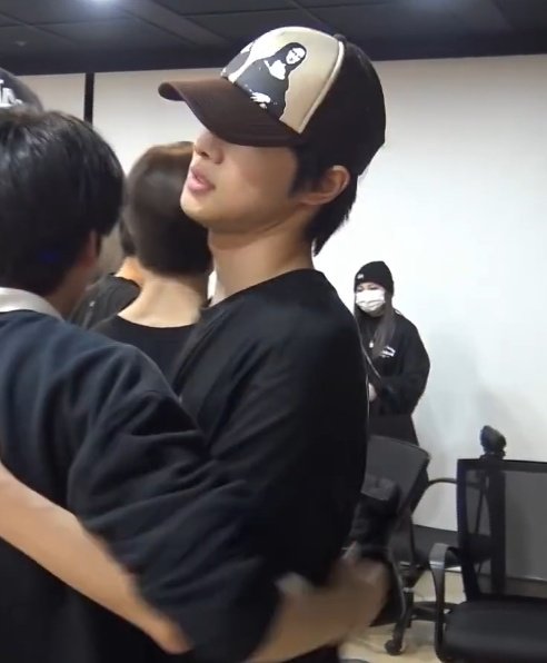 this is such a bf look TT