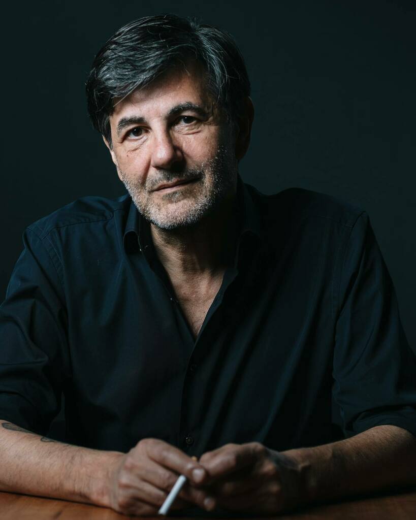 ViktorStrasse's tweet photo. Mario Giordano | Berlin 2021

Happy Release Day! 
TERRA DI SICILIA 

#bookstagramgermany #newbookstagram https://t.co/CvNAh81D9v https://t.co/sBKRo8suyo
