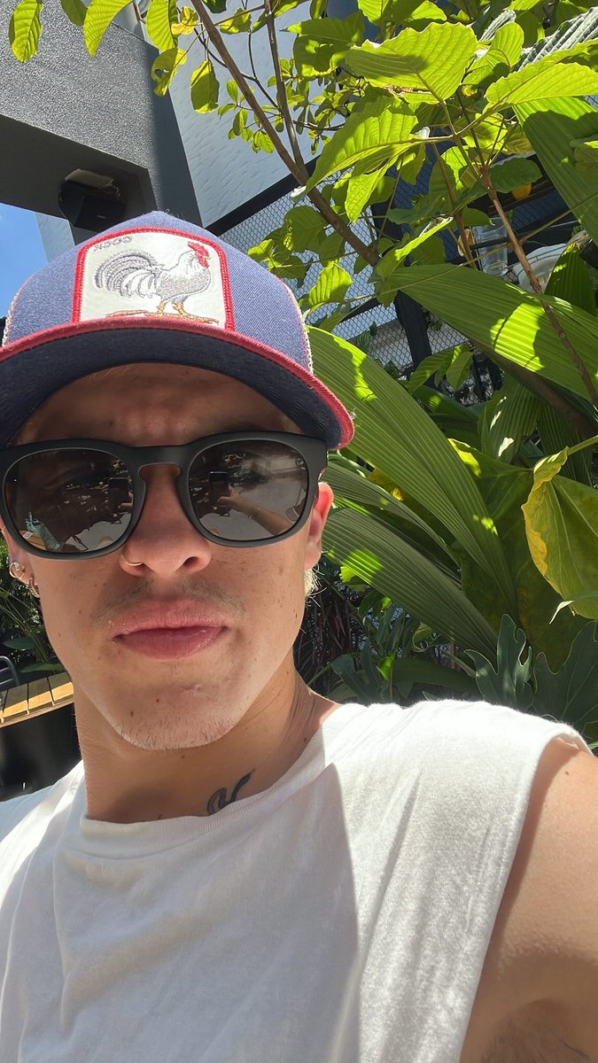 DanC1906's tweet photo. Nospi ✌🏽 https://t.co/ZNJXk7BOSh