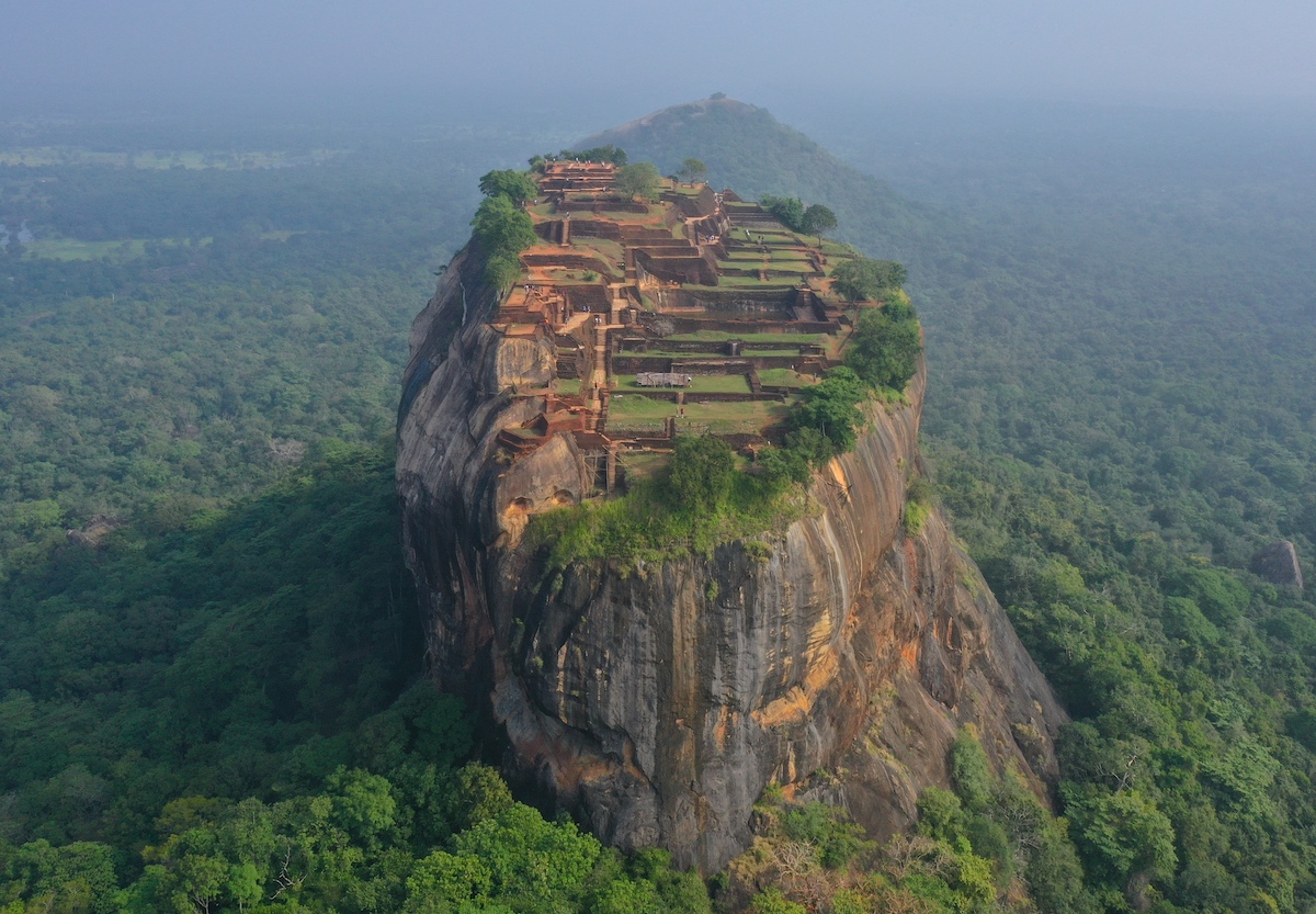 MikesRoadTrip's tweet photo. The Sigiriya Rock Fortress in the heart of #SriLanka is the most popular attraction in the country. This is really a remarkable place that dates back to the 3rd century BC. If you'd to see this amazing place, here is a video: https://t.co/v0BFINubTy

#sosrilanka https://t.co/PFYqhdWfnb