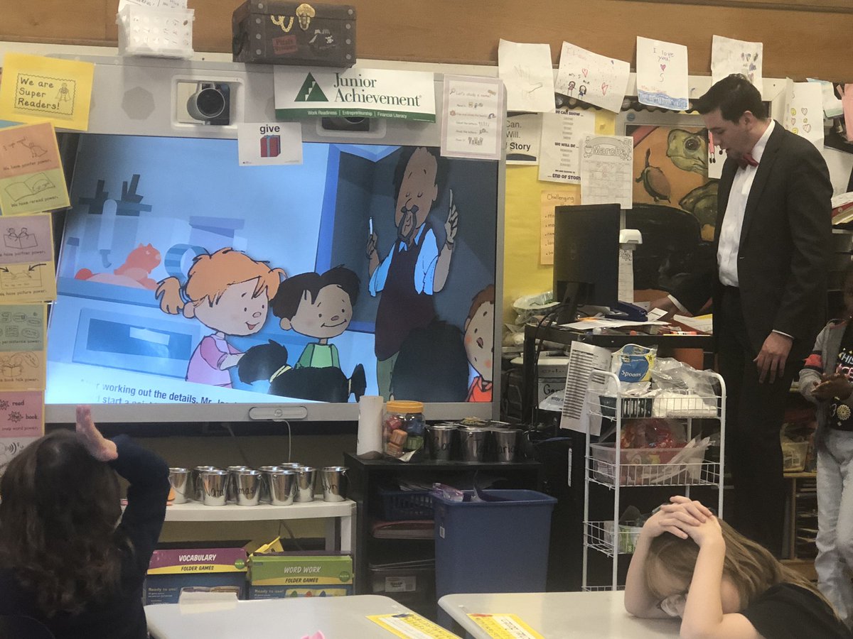 MrsStinson_K's tweet photo. We just finished our 5 week Junior Achievement Program. Thank you to Mr Hadley for being a great teacher! We enjoyed learning about needs, wants, saving, giving, etc. @TCSD  @TroySchool18 @JA_USA https://t.co/PPTt5YMWtd