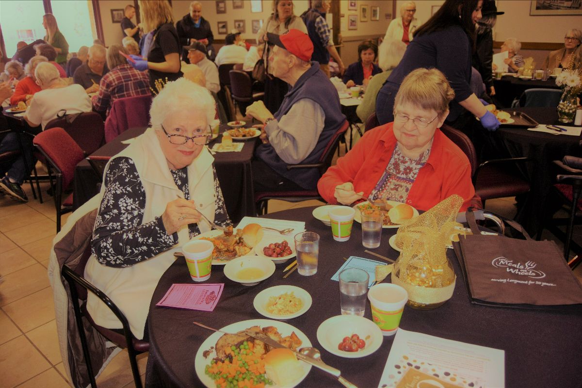 InfoMOW's tweet photo. Join us on Community Champions Day. 55 or over? Come for a free lunch! - https://t.co/5qTQ6fr0KS #longmont #longmontlove #longmontloveslocal #mealsonwheels #communitychampions https://t.co/eMtsQRbzpW