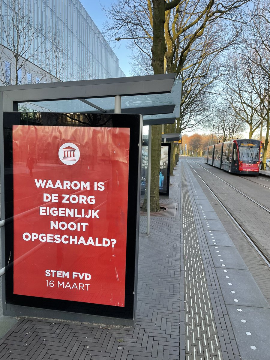 PvanHouwelingen's tweet photo. Goede vraag zeg! #FVD #stemzeweg https://t.co/3Bs8pXooTK