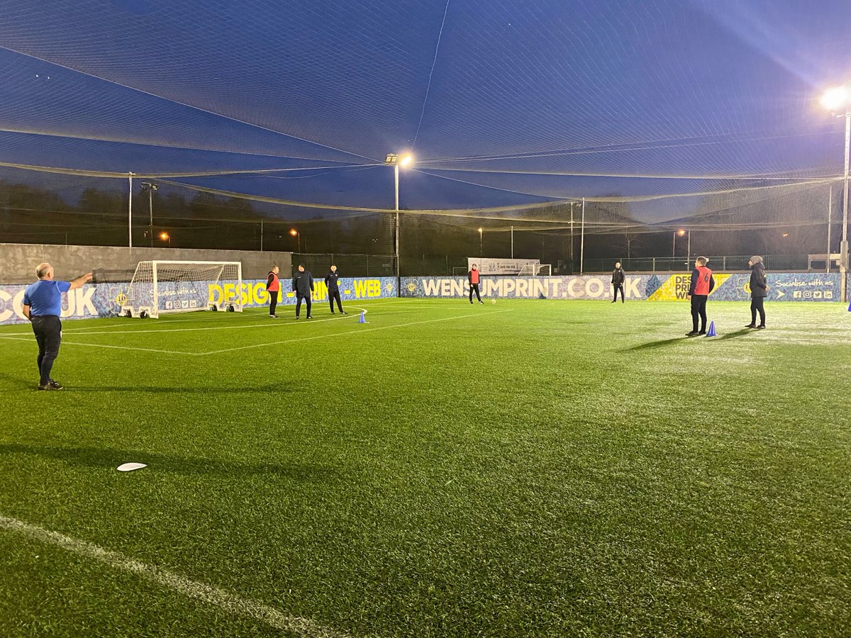 Yesterday evening <a href="/theFDCNorfolk/">The FDC</a> hosted a CPD session for #NorfolkFootball's UEFA B coaches.

Thanks to Darren Bloodworth for facilitating a great evening where coaches were able to connect with other likeminded individuals.