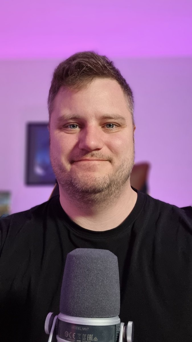 r0bzk1's tweet photo. Dags att kommentera lite ESL Open Cup EU igen! Streamen e live, vi ses i chaten.

#eslopencup #Starcraft2 #esports https://t.co/XNnv6zCocp