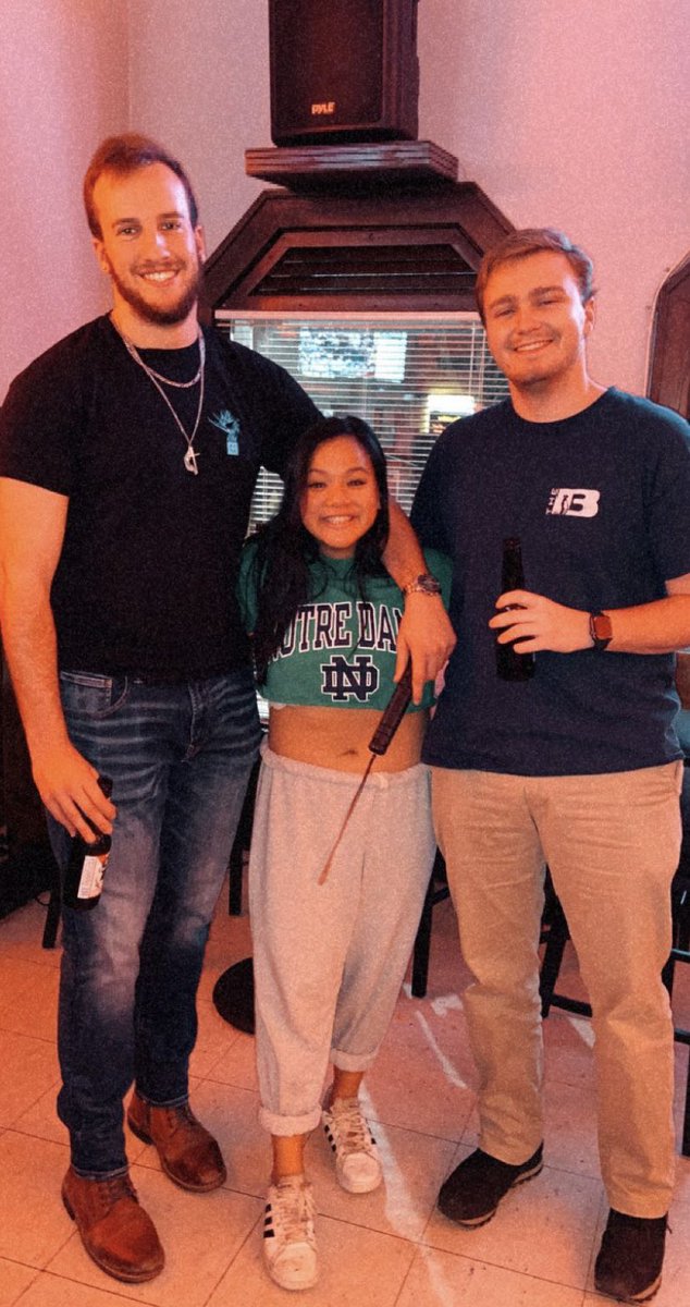 si_deangelo_'s tweet photo. there’s no place like home, where else can you find the best burger, DJ Matt and Chuck the Bouncer? @TheBurton_Bar #BestBarBurton https://t.co/5iLQ2g6Pwc