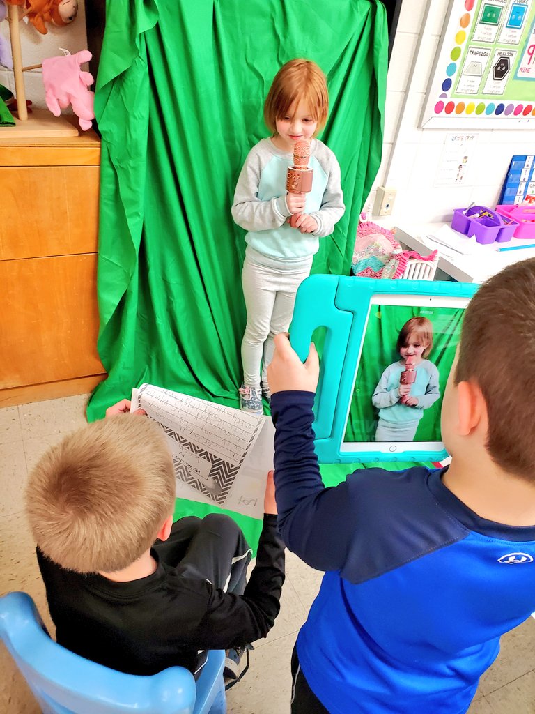 msgettinger's tweet photo. Who says kindergarteners can't green screen!? These kids worked so hard last week drawing and writing their weather reports and then making a weather video! #kindergarten #teachinglittleleaders #bLEADsgreen @DoInkTweets https://t.co/djGRyqSTMA