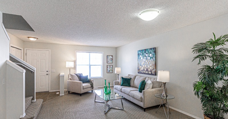 DrummerRealty's tweet photo. This SPACIOUS two bedroom END unit is located in one of the best locations within the complex. Features include double master bedrooms, each with their own 4 piece bathrooms AND a Double Garage.
Check out our website today for more information!